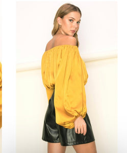 “Mariah” Off Shoulder Top